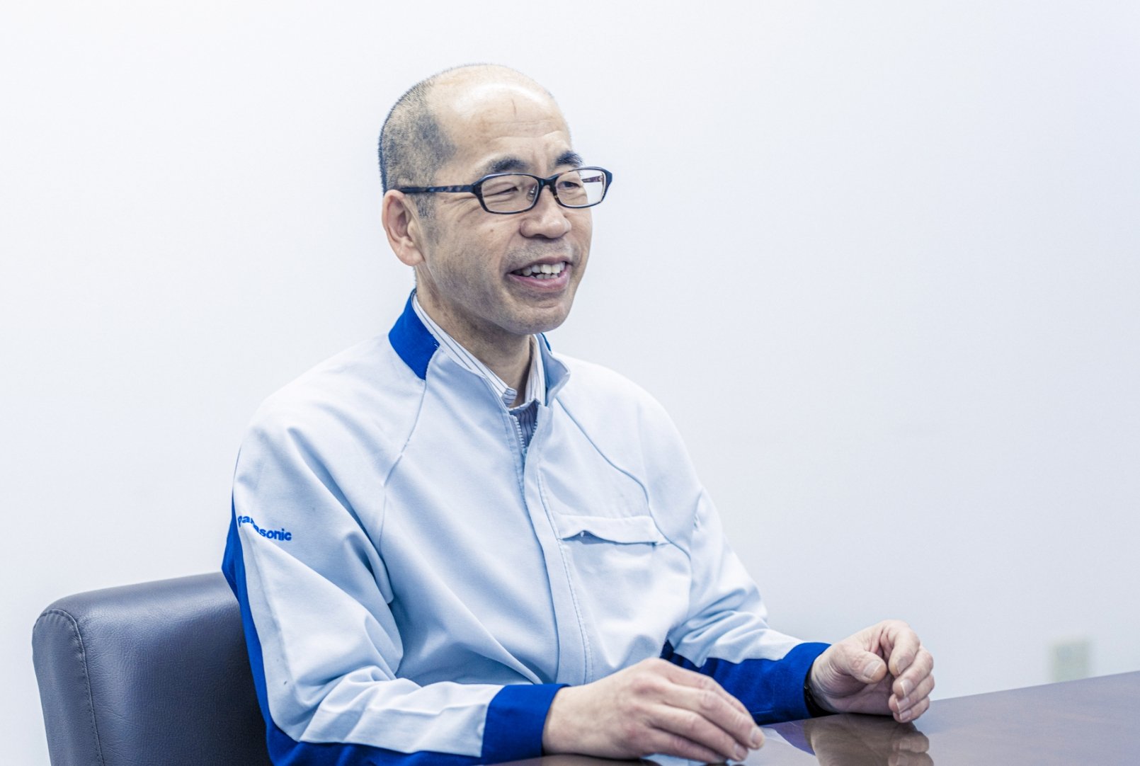 笑顔の藤原さん