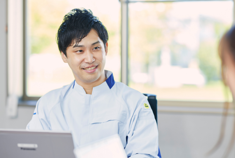 笑顔の熊内さん